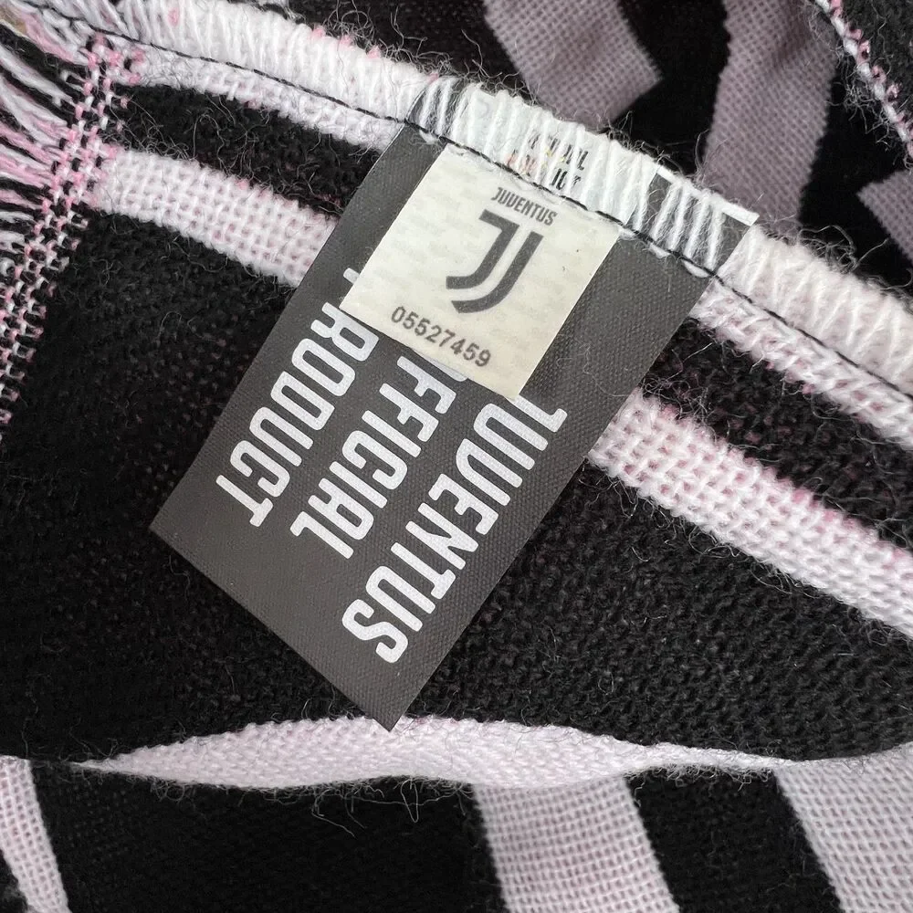 Juventus FC Soccer Futbol Official Team Supporters Scarf 53